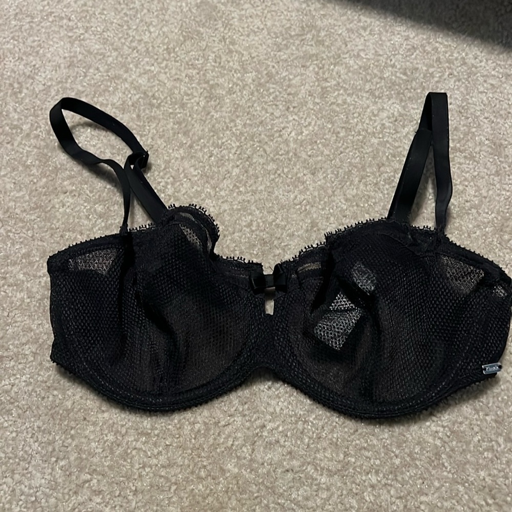 Chantelle black sheer 32dd bra